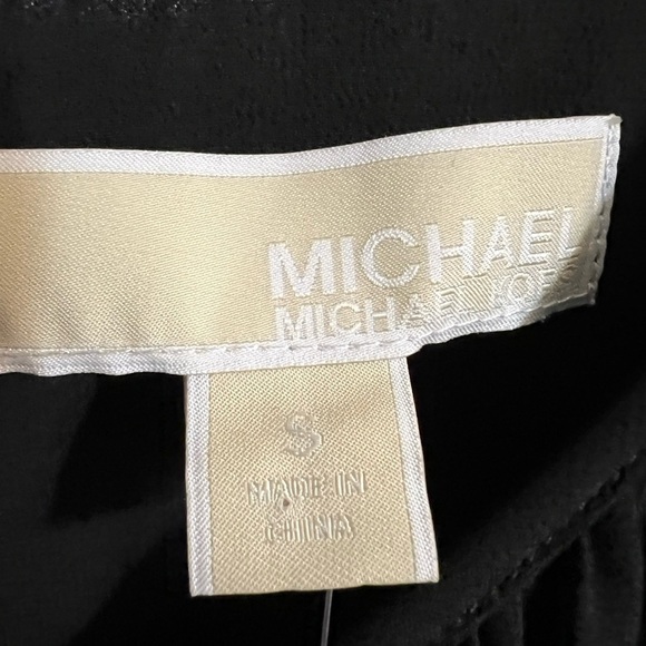 Michael Kors pleated sleeveless dress size S. New with tag but no belt. - Picture 4 of 7